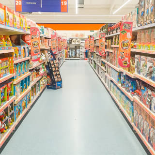 458-bandm-lincoln-store-opening-16