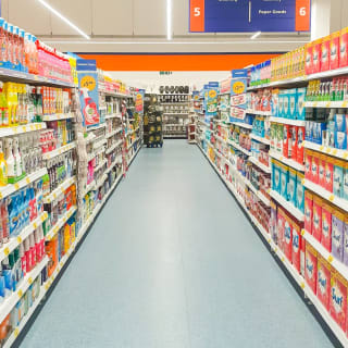 458-bandm-lincoln-store-opening-6