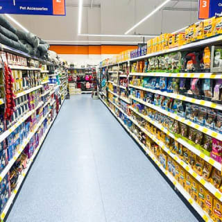 460-bandm-oldham-store-6