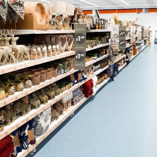 473-bandm-grismby-store-6