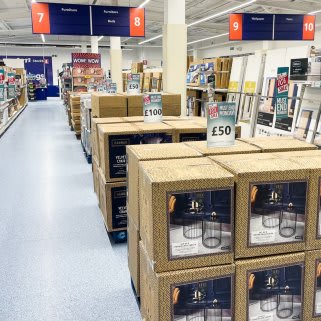 481-bandm-portrack-store-reopening-10