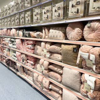 481-bandm-portrack-store-reopening-8