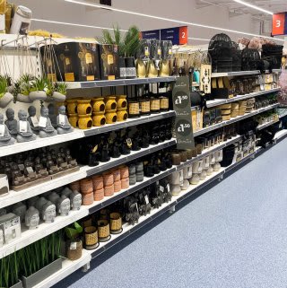 481-bandm-portrack-store-reopening-9