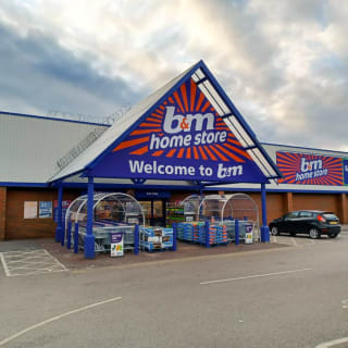 485-bandm-walton-store-14