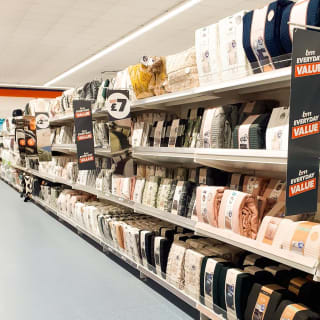 492-bandm-uddingston-store-reopening-15