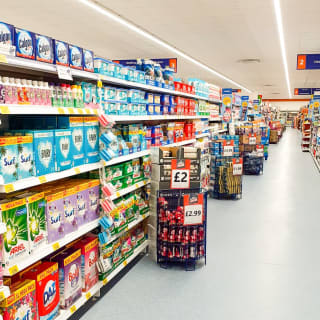 492-bandm-uddingston-store-reopening-39