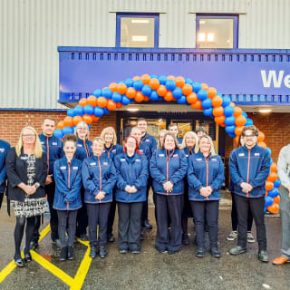 492-bandm-uddingston-store-reopening-41