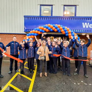492-bandm-uddingston-store-reopening-43