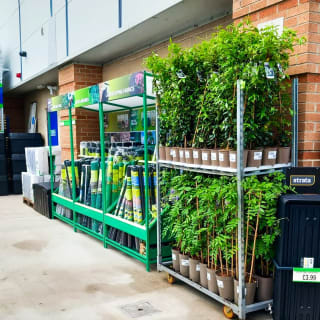 493-bmstores-hunslet-garden-centre-opening-2024-05-18-24