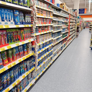 506-bmstores-glasgow-forge-store-instore-10