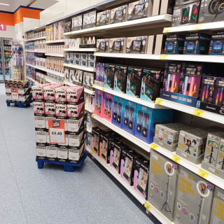 506-bmstores-glasgow-forge-store-instore-18