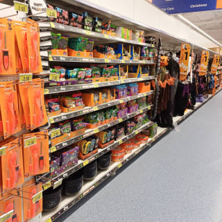 506-bmstores-glasgow-forge-store-instore-19
