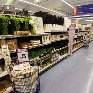 545-bmstores-towcaster-store-relaunch-32