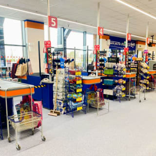 632-bandm-store-opening-york