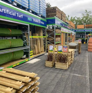 644-huddersfield-leeds-road-retail-park-garden-centre-7