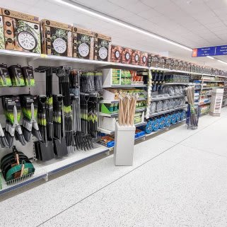 672-bandm-plymouth-store-31