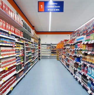 692-bandm-rhyl-store-with-garden-centre-16