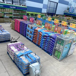 692-bandm-rhyl-store-with-garden-centre-gc-4