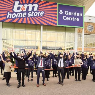 701-bandm-bournemouth-store-team-2