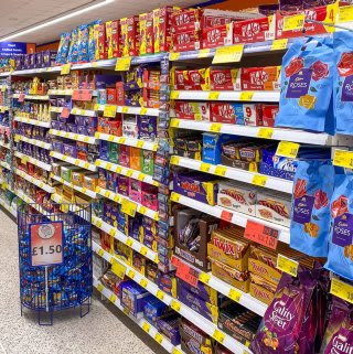 703-bandm-dunfermline-kingsgate-centre-3