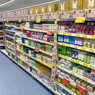 705-bandm-batley-blakeridge-mill-store-13