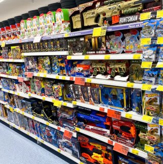 705-bandm-batley-blakeridge-mill-store-21