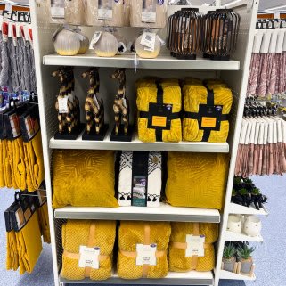 705-bandm-batley-blakeridge-mill-store-22