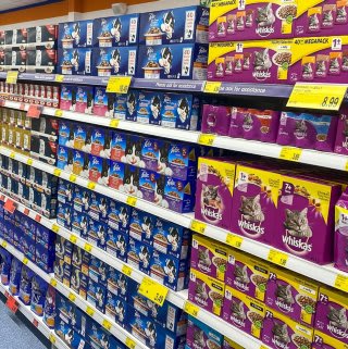 705-bandm-batley-blakeridge-mill-store-9