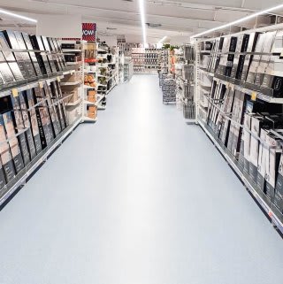 706-bandm-east-kilbride-kingsgate-retail-park-store-15