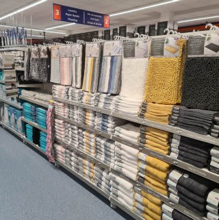 707-bandm-penicuik-store-2