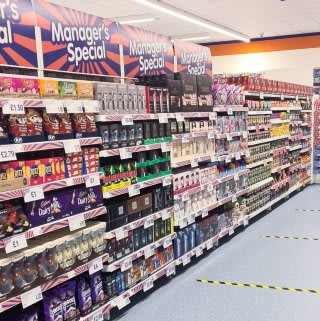 708-bandm-middlesbrough-middlehaven-store-2