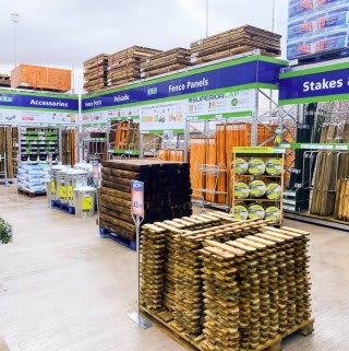 708-bandm-middlesbrough-middlehaven-store-garden-centre-2