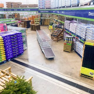 708-bandm-middlesbrough-middlehaven-store-garden-centre