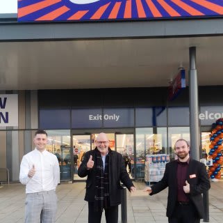 708-bandm-middlesbrough-middlehaven-store-opening-charity