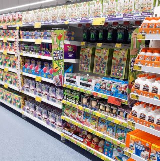 709-bandm-cardiff-avenue-retail-park-store-19