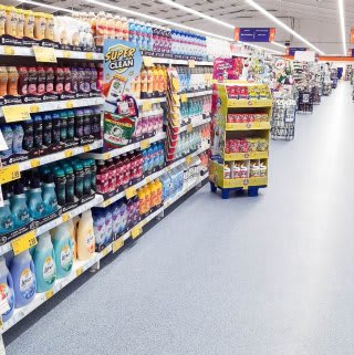 709-bandm-cardiff-avenue-retail-park-store-4