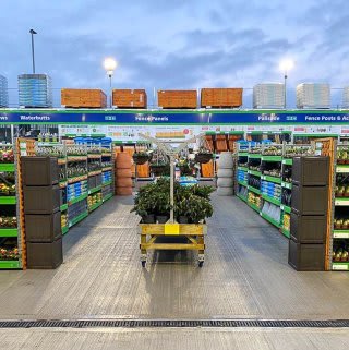 710-bandm-fenton-store-garden-centre-2