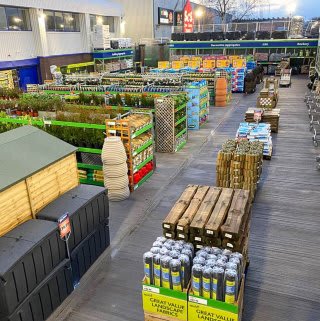 710-bandm-fenton-store-garden-centre-4