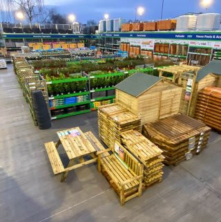 710-bandm-fenton-store-garden-centre-5