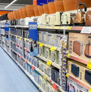 710-bandm-fenton-store-with-garden-centre-21