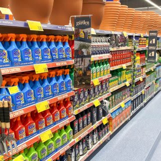 710-bandm-fenton-store-with-garden-centre-25