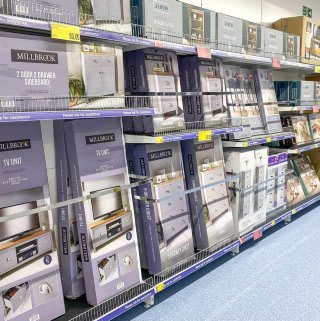 712-bandm-pallion-store-with-garden-centre-23