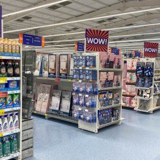 712-bandm-pallion-store-with-garden-centre-4