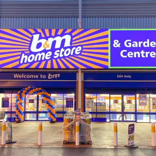 712-bandm-pallion-store-with-garden-centre-storefront