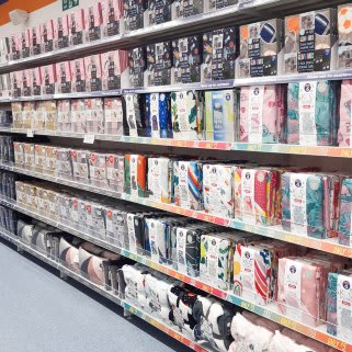 713-bandm-huddersfield-new-street-store-4