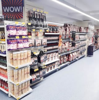 713-bandm-huddersfield-new-street-store-9