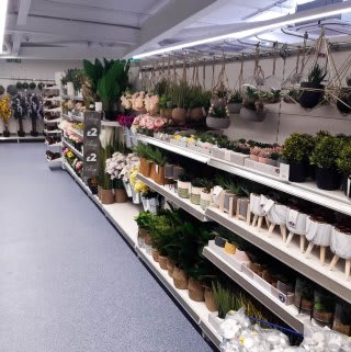 714-bandm-millbrook-store-with-garden-centre-14