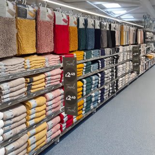 714-bandm-millbrook-store-with-garden-centre-6