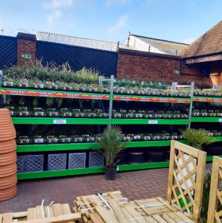 714-bandm-millbrook-store-with-garden-centre-gc-3