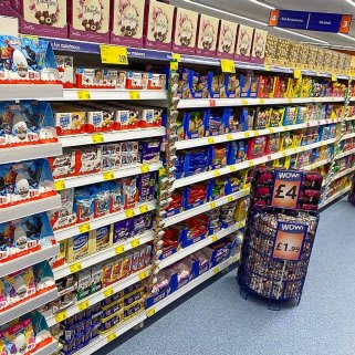 716-bandm-leeds-colton-store-with-garden-centre-2